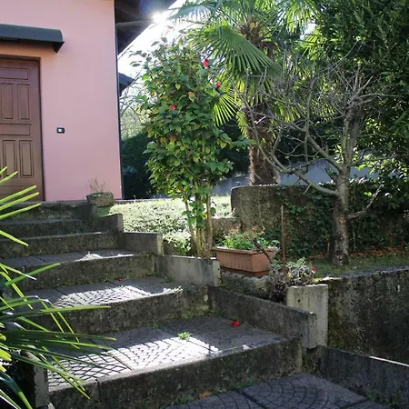 La Rocca Apartment *